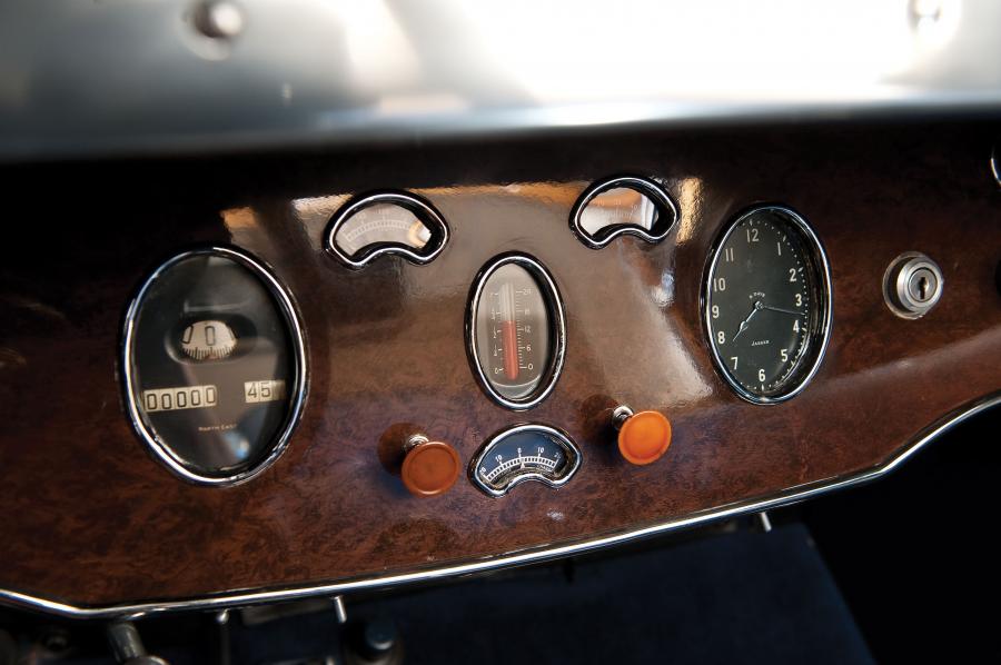  Packard Model 734 Boattail Speedster 1930 года  (фото 2 из 23)